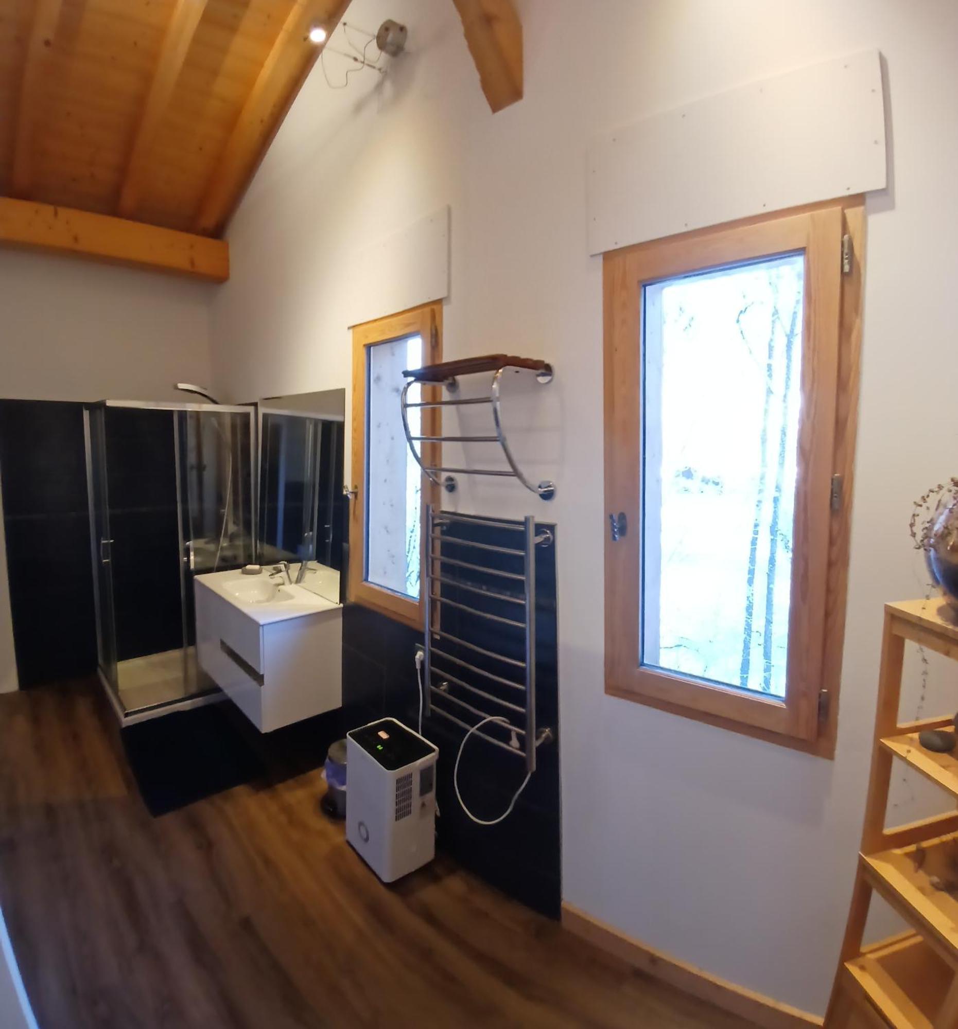 Chalet Les Vagnys - Lac Des Vernays La Riviere-Enverse 객실 사진